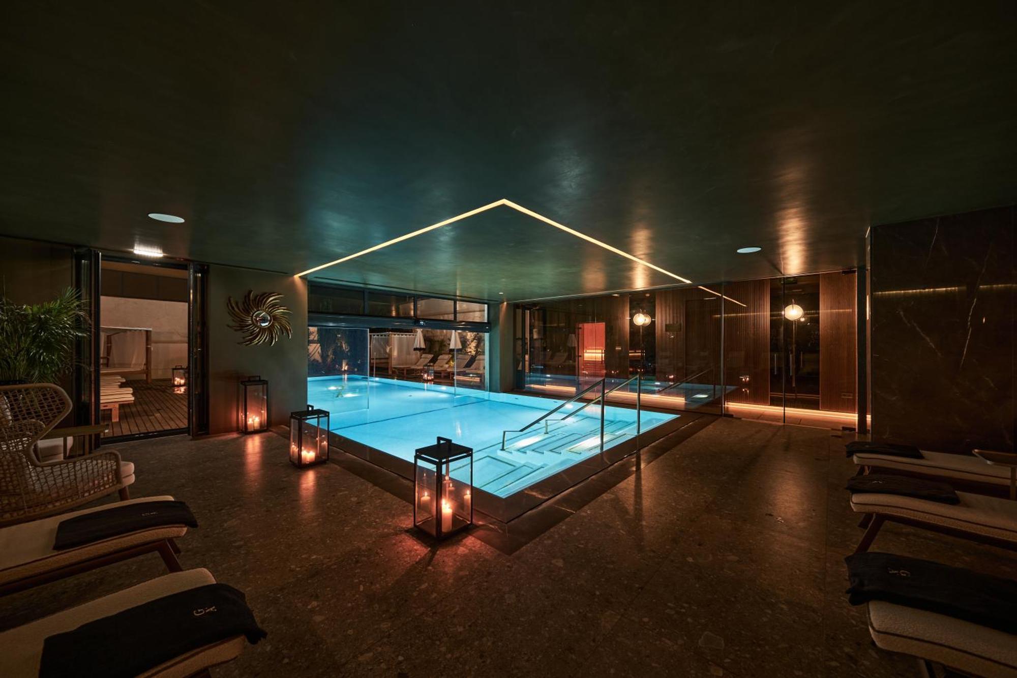 Ga Palace Hotel & Spa, A Xixth-Century Villa Porto Exterior photo The spa at the Mandarin Oriental, Munich